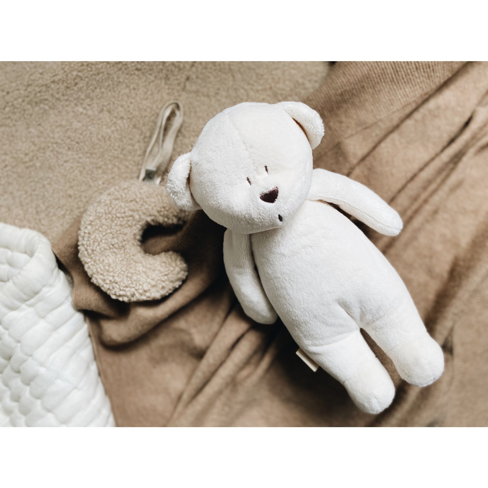 Moonie HUMMING BEAR CREAM 2.0