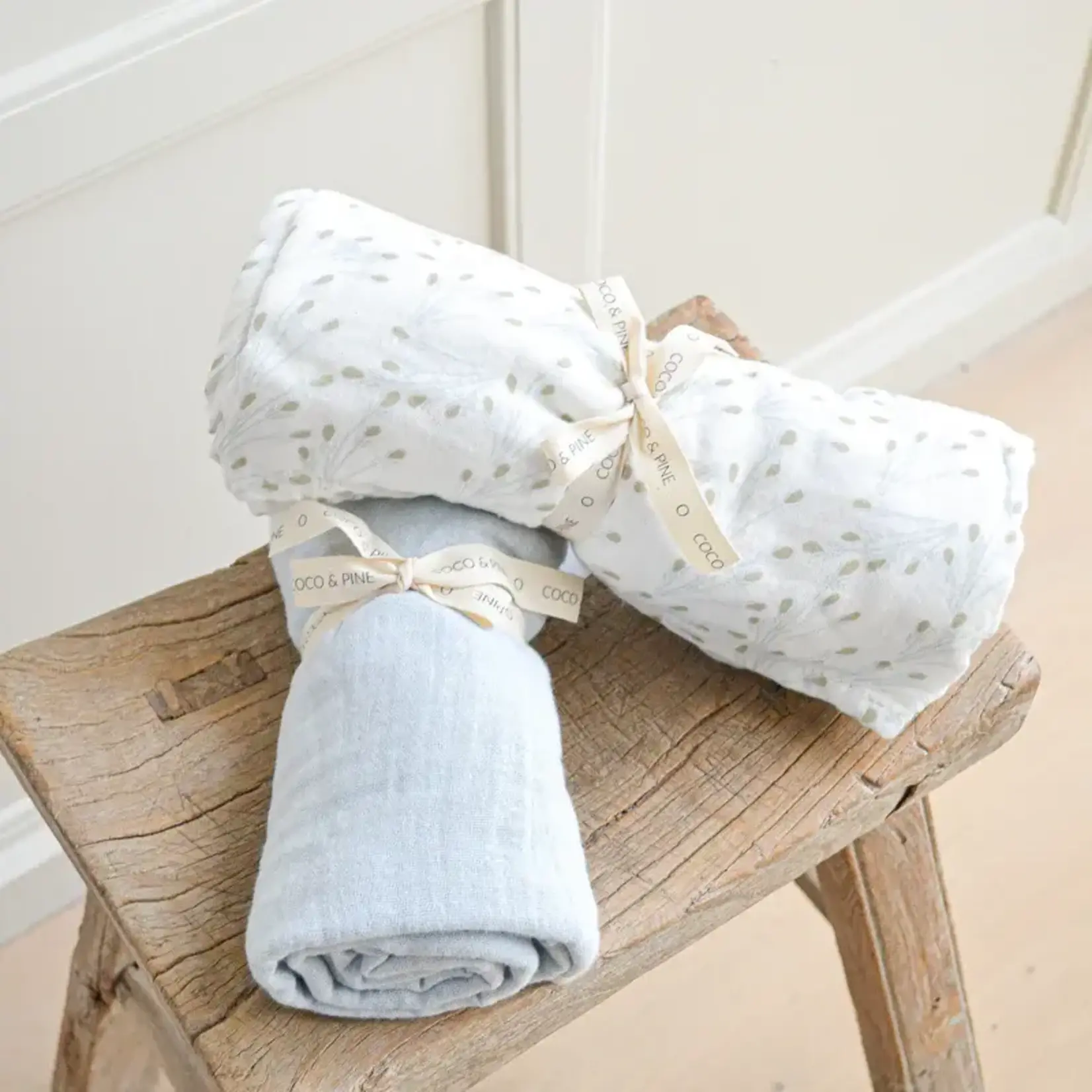 Coco&pine Noah muslin swaddles