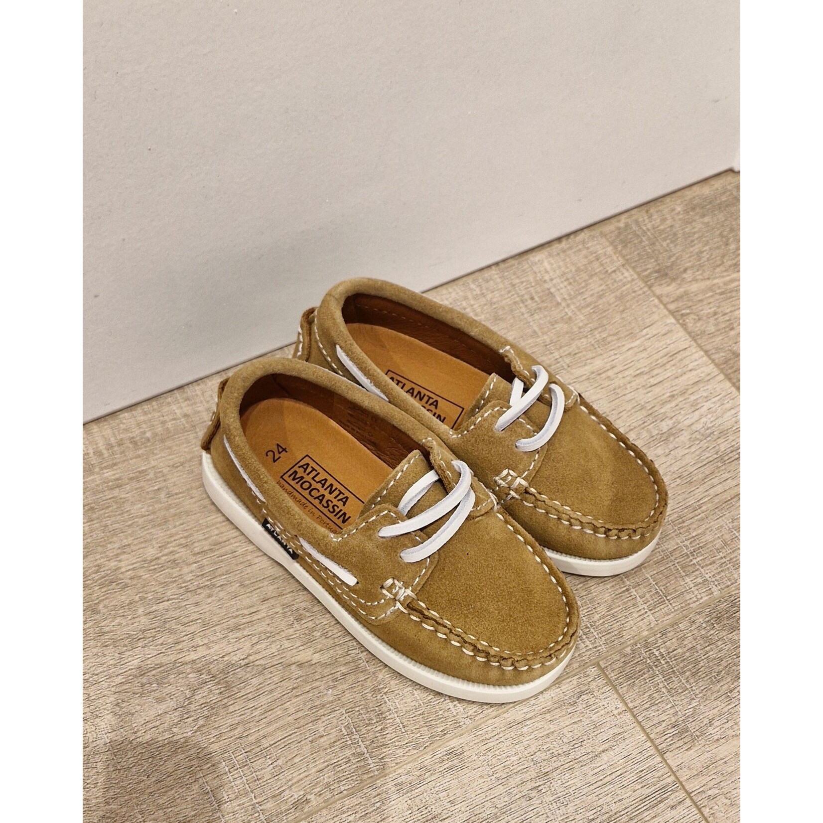 Atlanta Boat Shoe Beige Suede