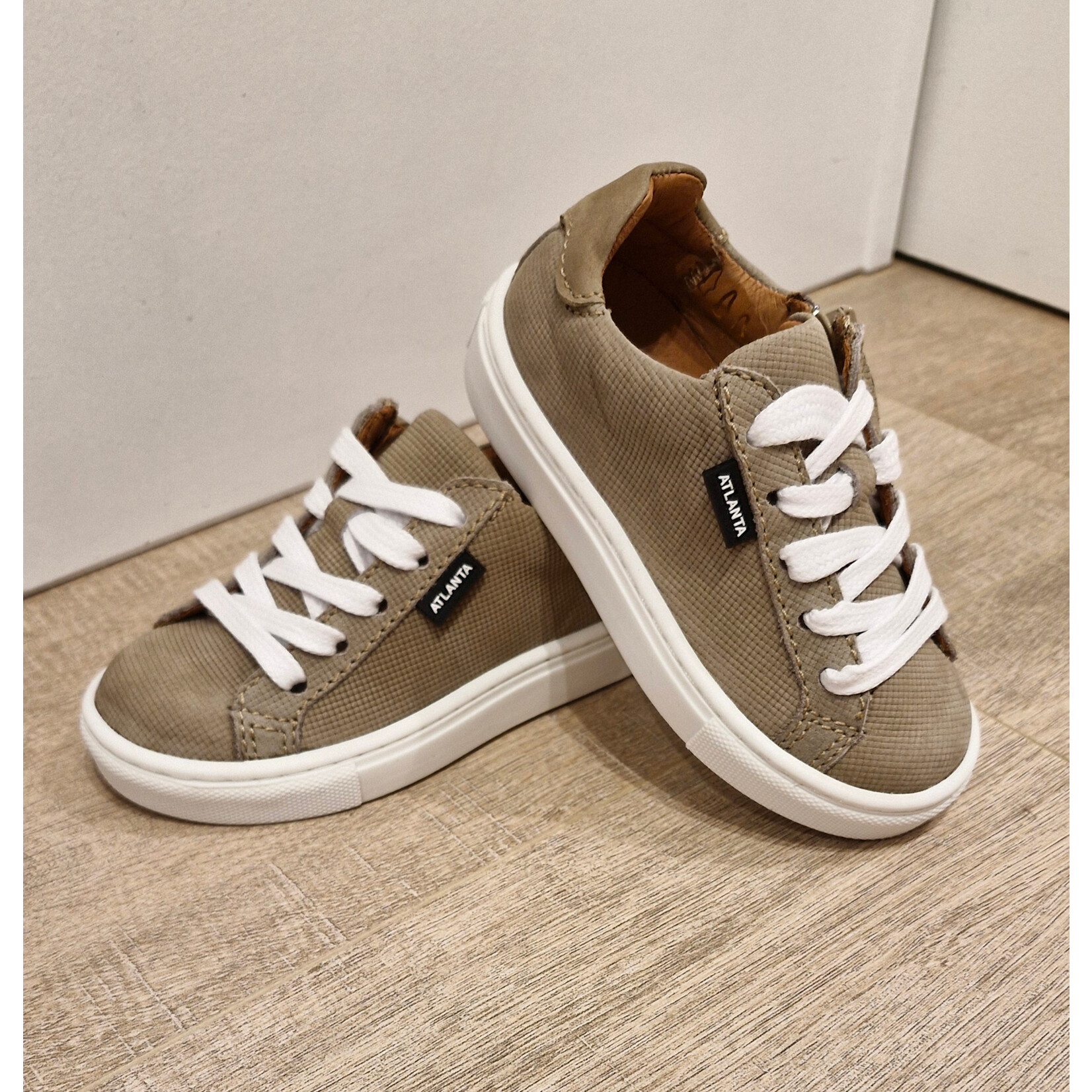 Atlanta Sneaker laces & zip Olive pixel & nubuk