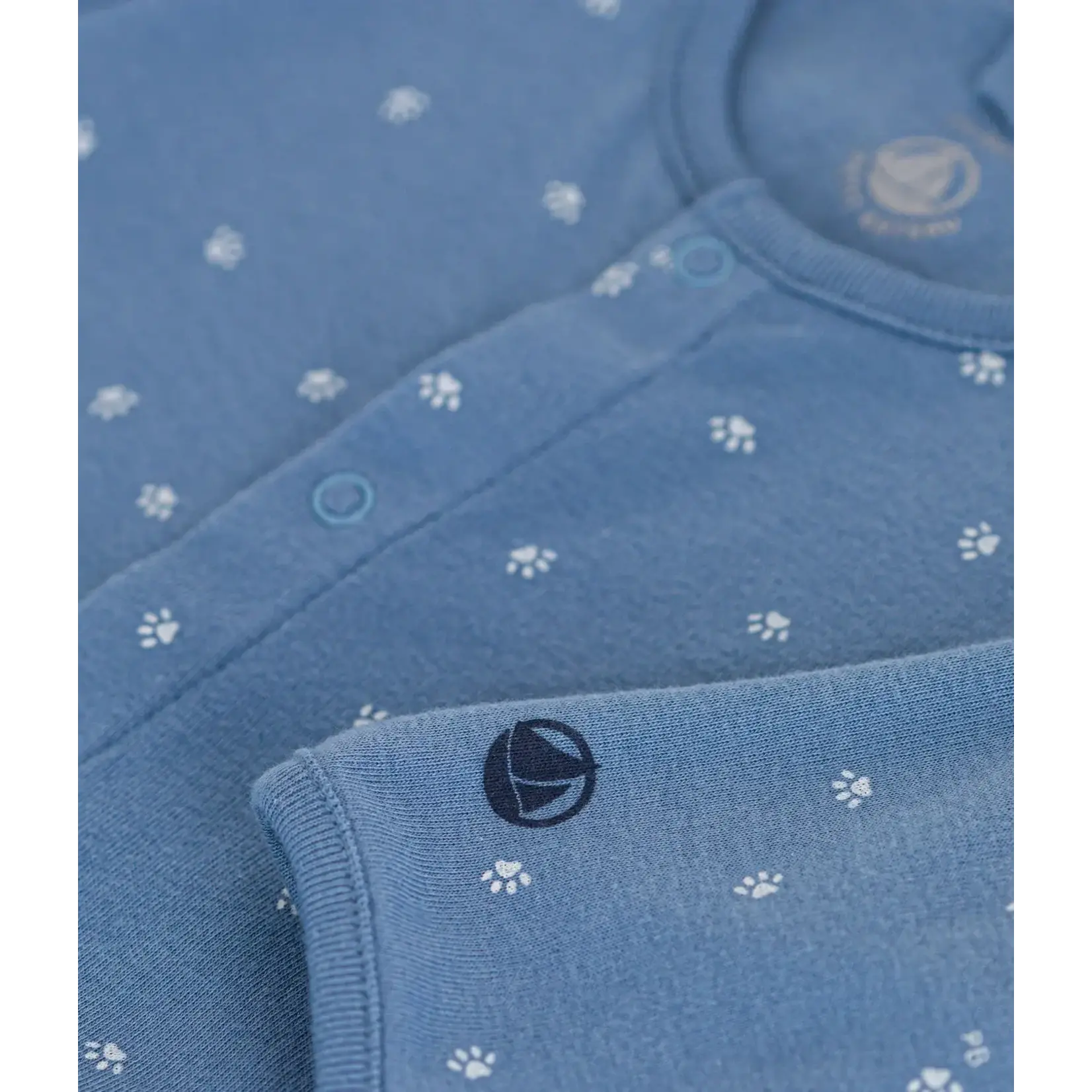 Petit Bateau KATOENEN BABYPYJAMA blauw BEACH/ MARSHMALLOW