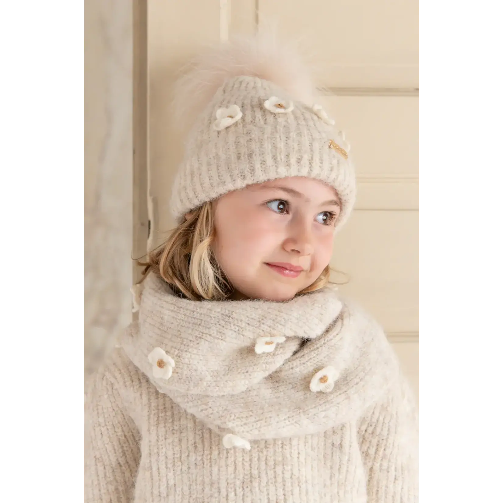 Natini SCARF ROUND FLOWERS LIGHT BEIGE