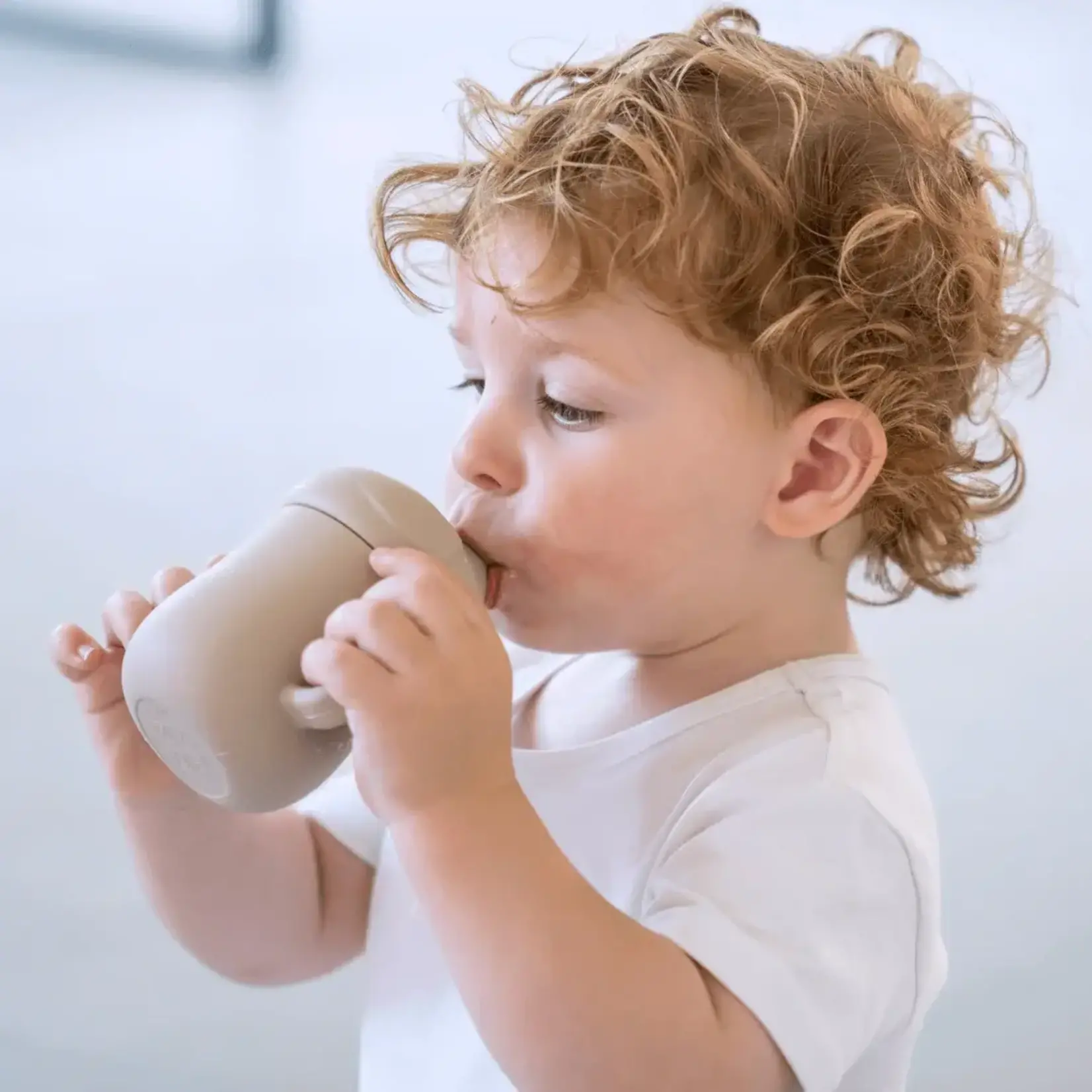 Mabebi Pinnawala drinkbeker beige