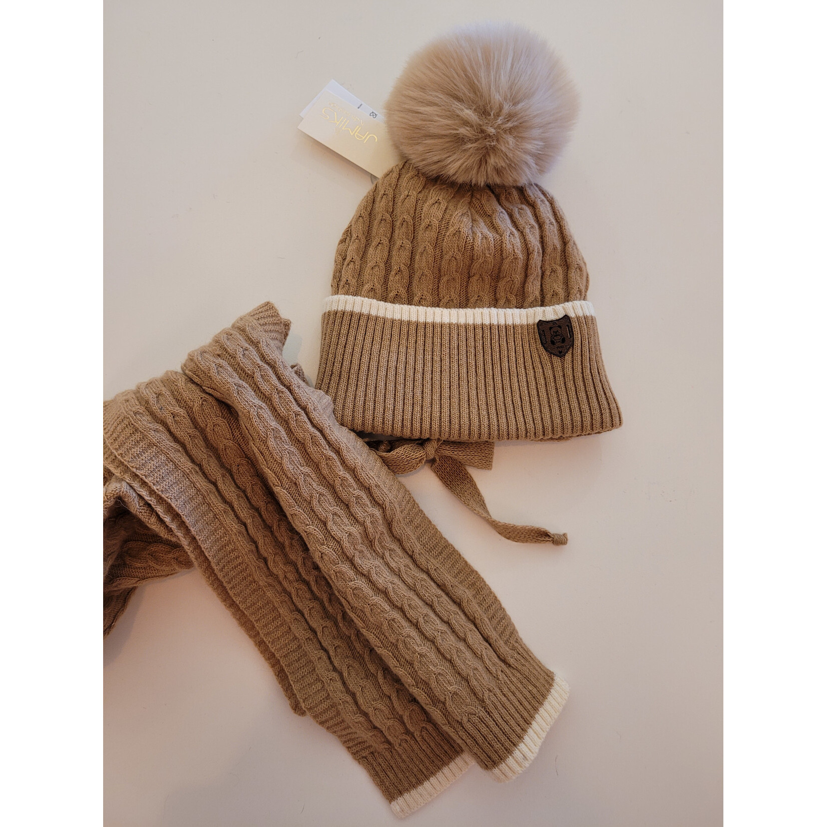 Jamiks CONRADO Set muts en sjaal 40