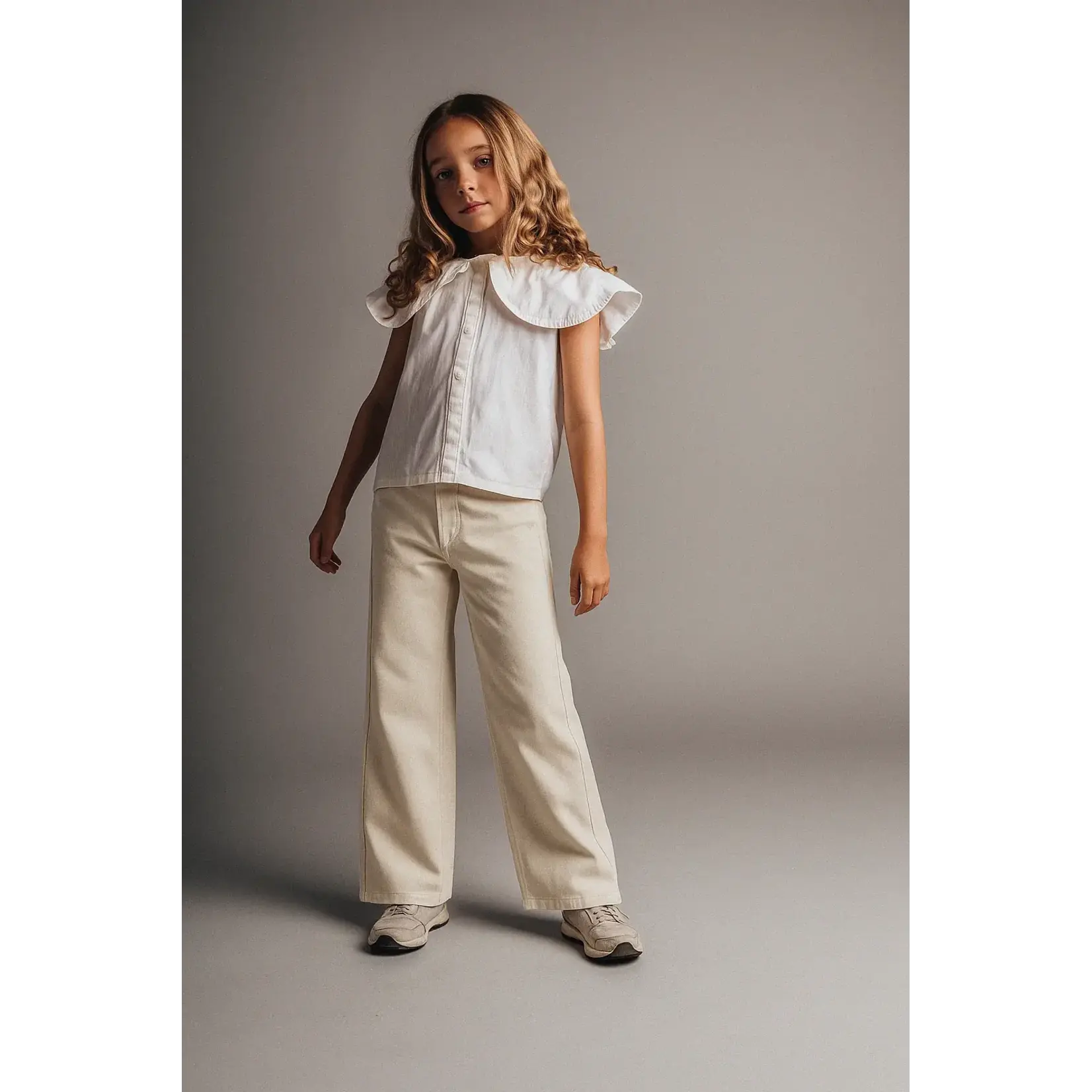 Baje Studio Libel White