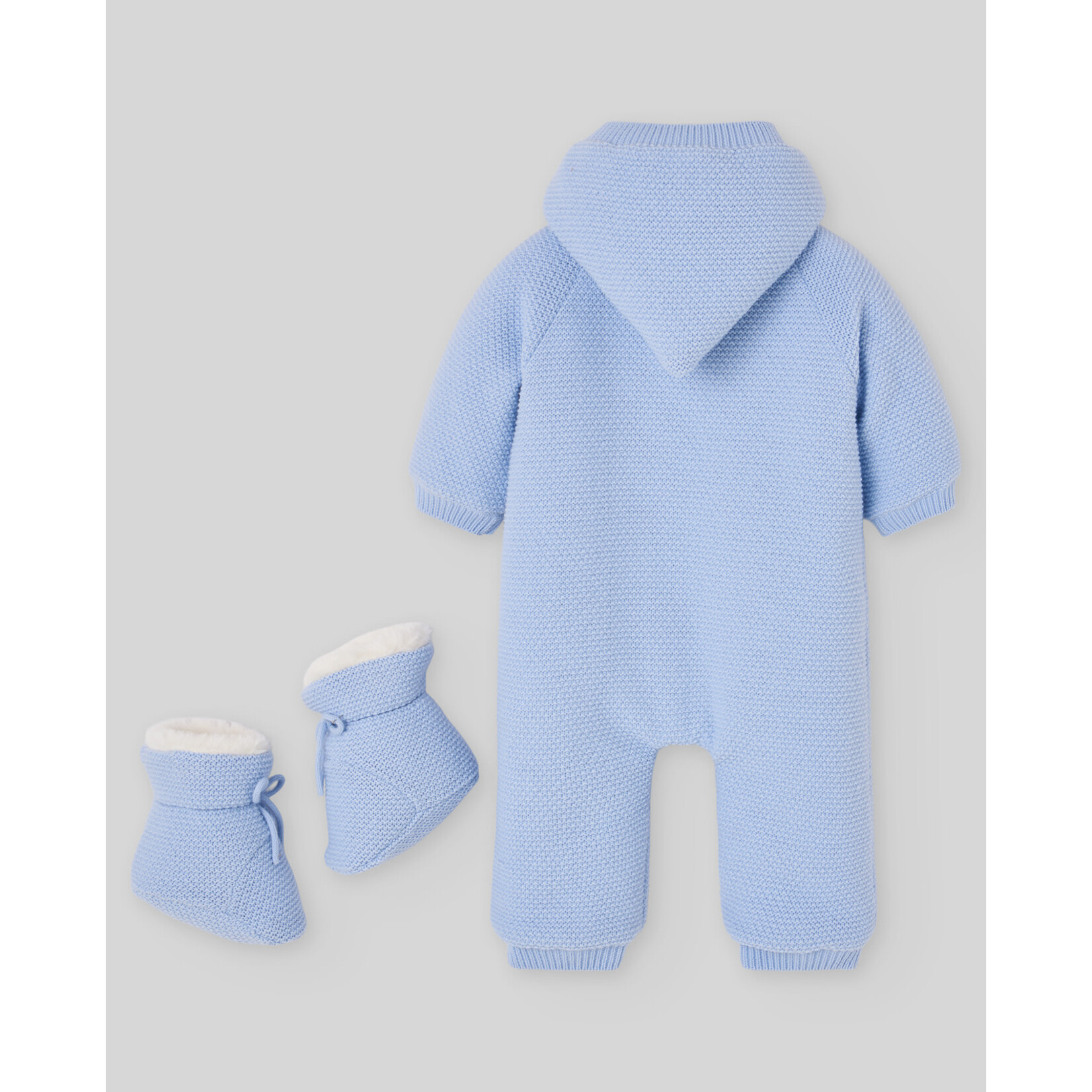 Paz Rodriguez KNIT NEWBORN SNOWSUIT WITH BOOTIES "FOGAR" 013-113919 Cream