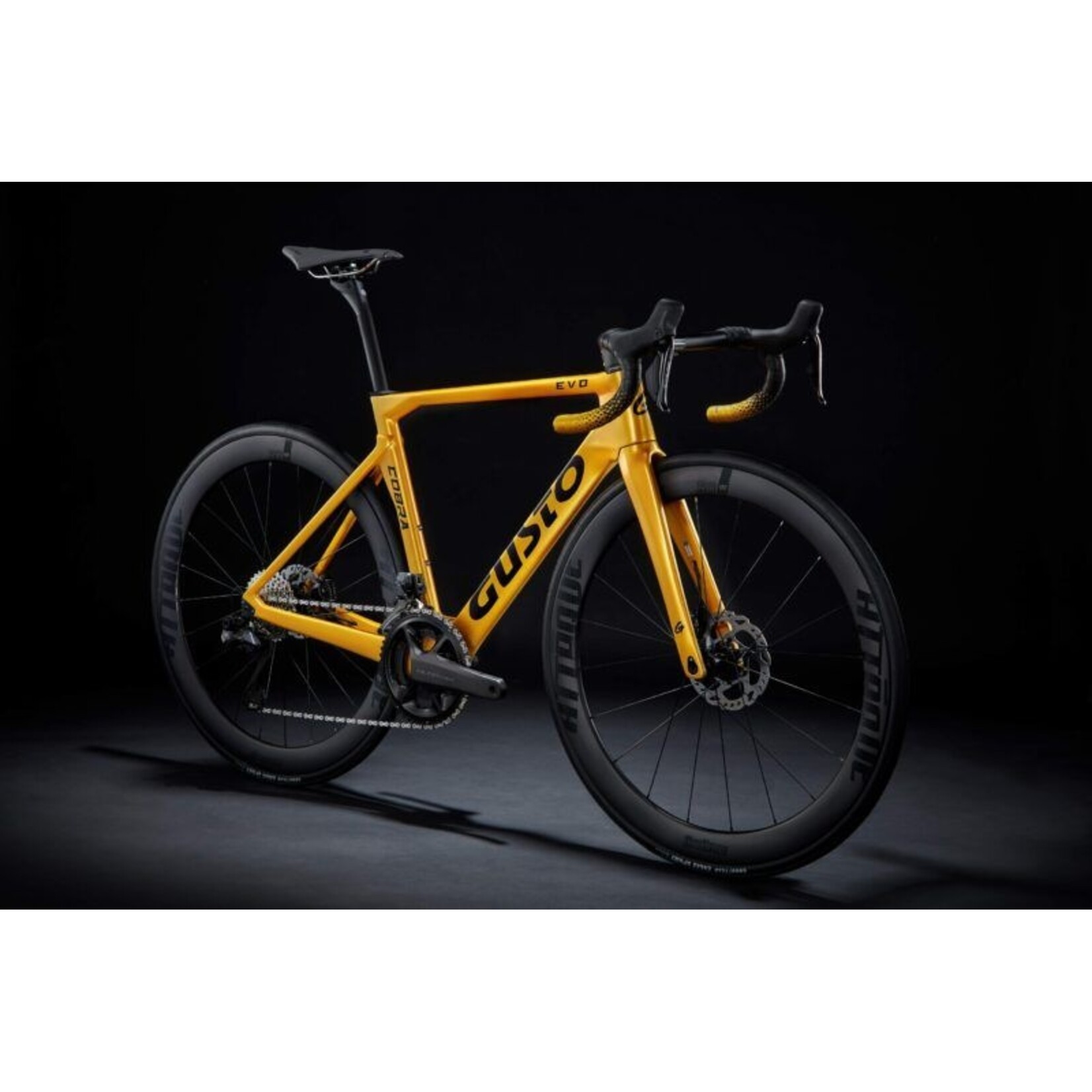 Gusto Gusto Cobra EVO Pro TE - Shimano Ultegra Di2 12 Speed