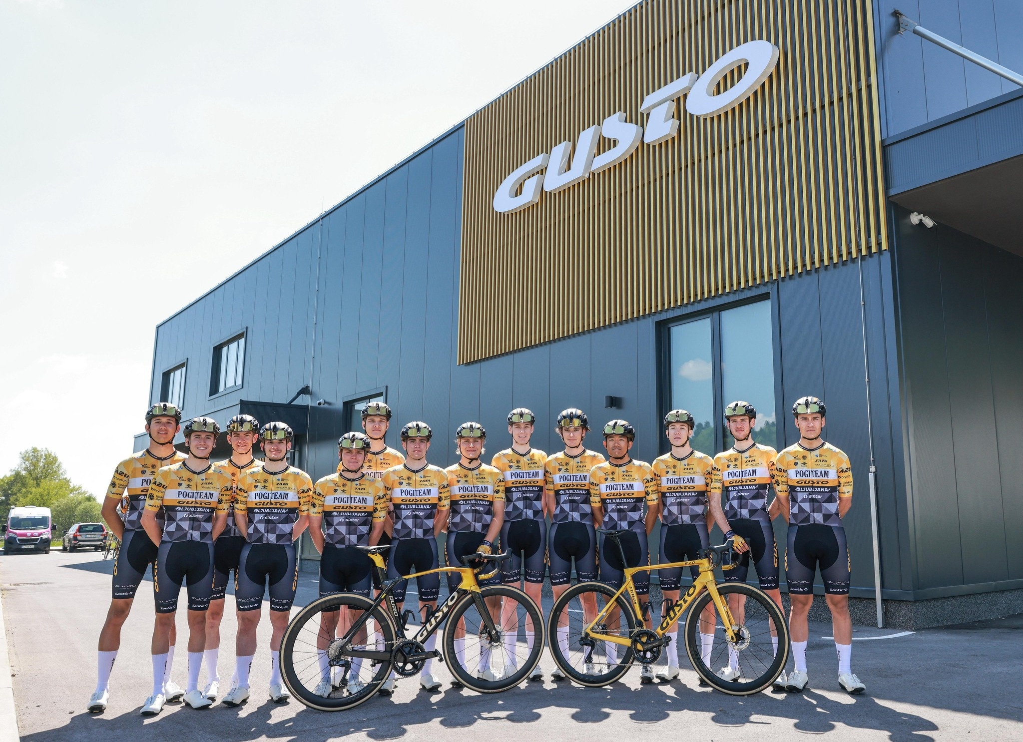 Gusto Bikes Hit the UK