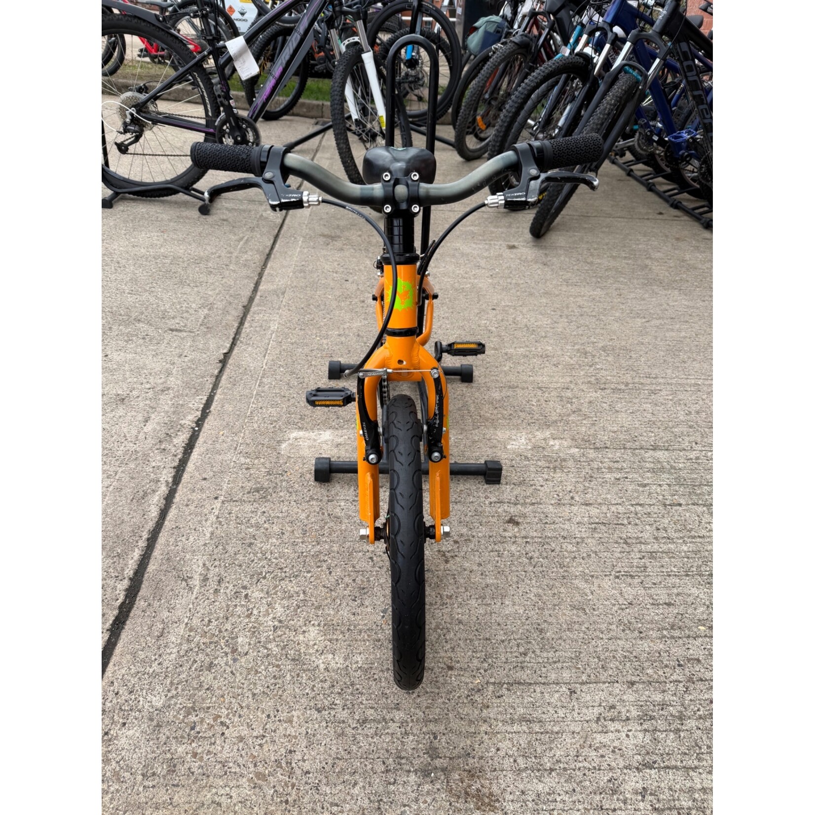 Frog Bikes Frog 48 Kids Bike Pre Loved Orange