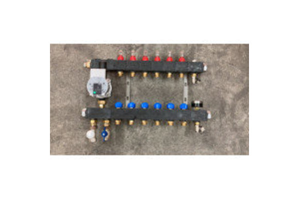 Top-Flow Top-Flow kunststof verdeler PRO 4 groepen incl. pomp