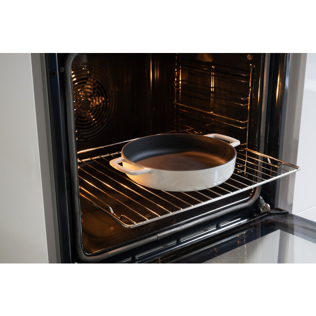 COMBEKK Skillet 28cm Enameled Recycled Cast Iron Sand