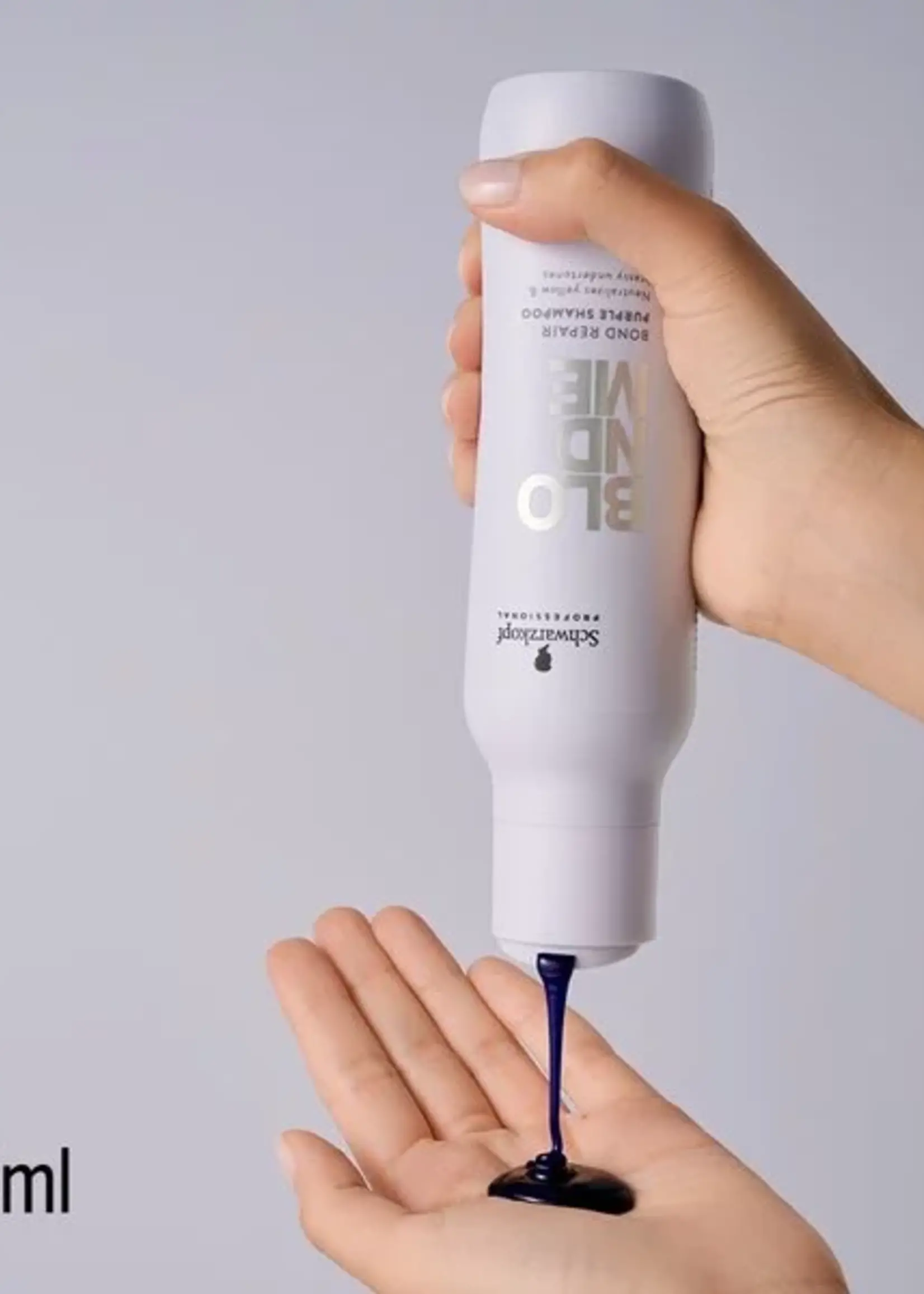 Schwarzkopf Professional Schwarzkopf BlondMe Bond Repair Purple Shampoo