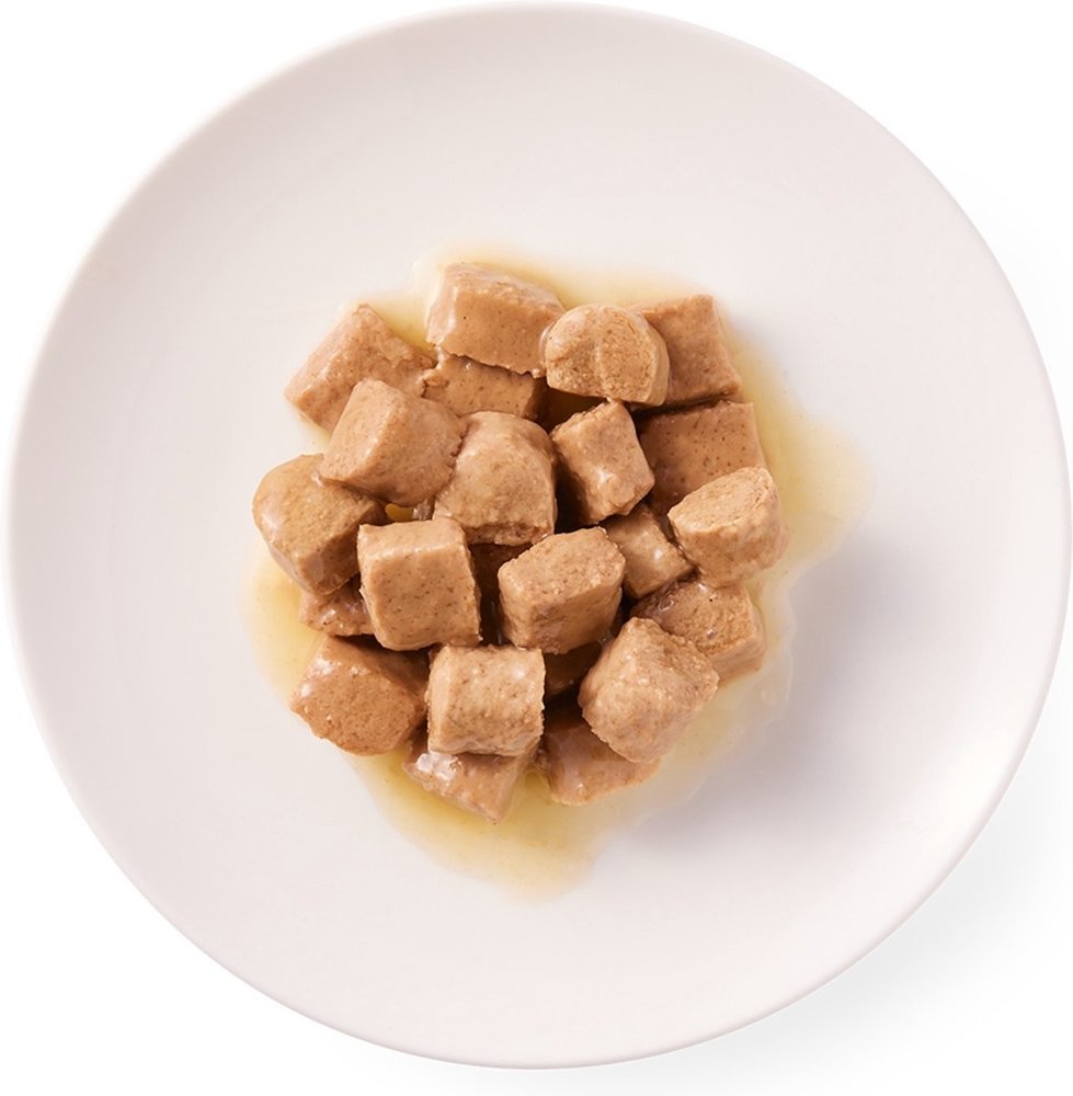 Yarrah Yarrah Kat Brokje In Saus Kip 405gr Yarrah Yarrah Kat Brokje In Saus Kip 405gr