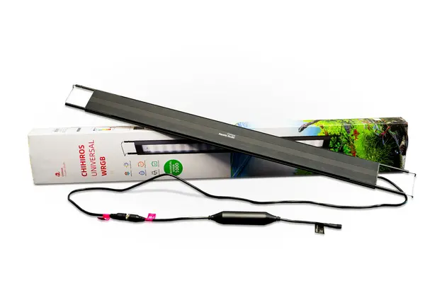 Chihiros Chihiros universal 700 WRGB met controller