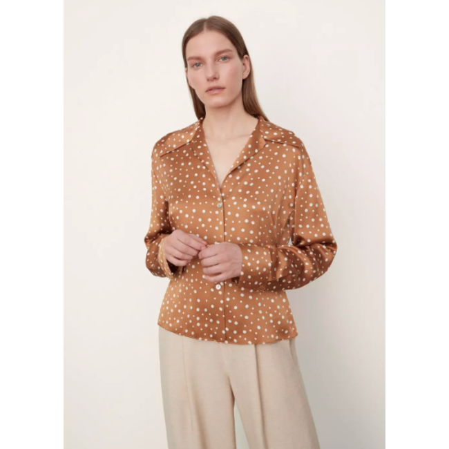 TOSSED DOT FITTED COLLAR BLOUSE