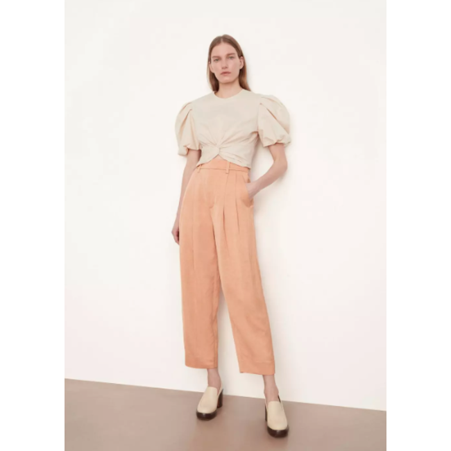 PLEAT FRONT TAPERED PANT