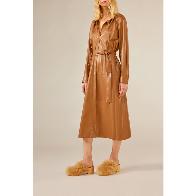 Belted dress camel