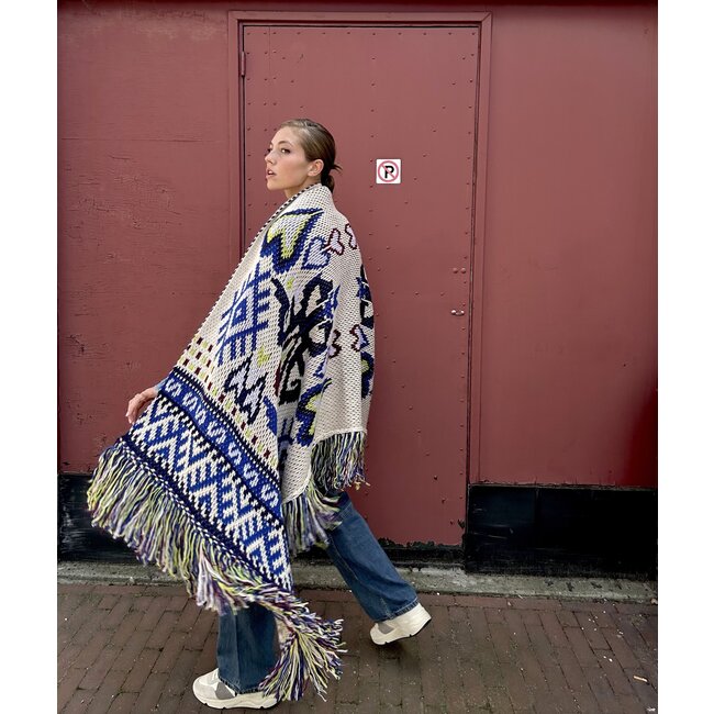 Forte_Forte Poncho with “northern light” jacquard pattern ivory