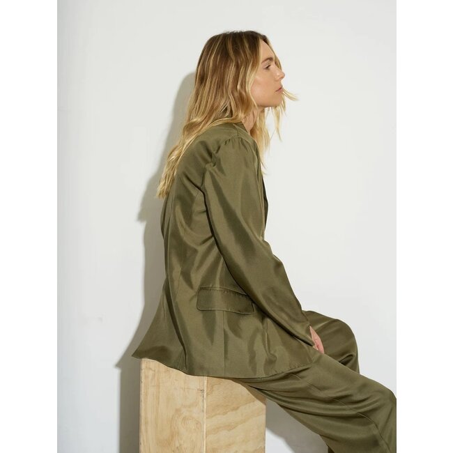 Xirena Wells Pant Sage Grey