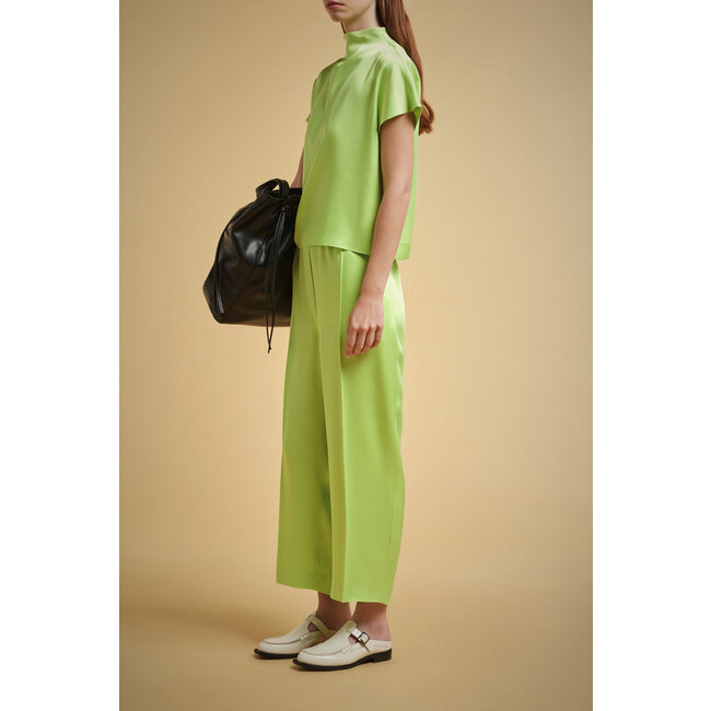 Liviana Conti Short-Sleeve Blouse in lime