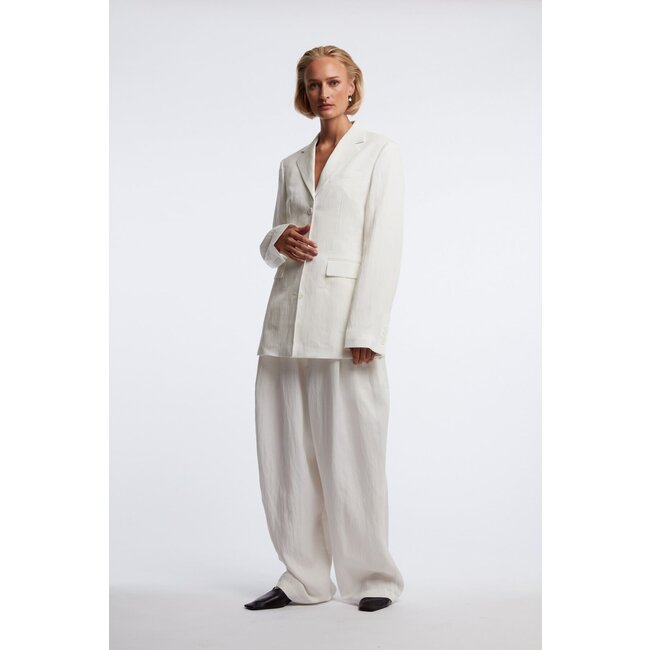 ONE and OTHER Ginger Blazer Offwhite