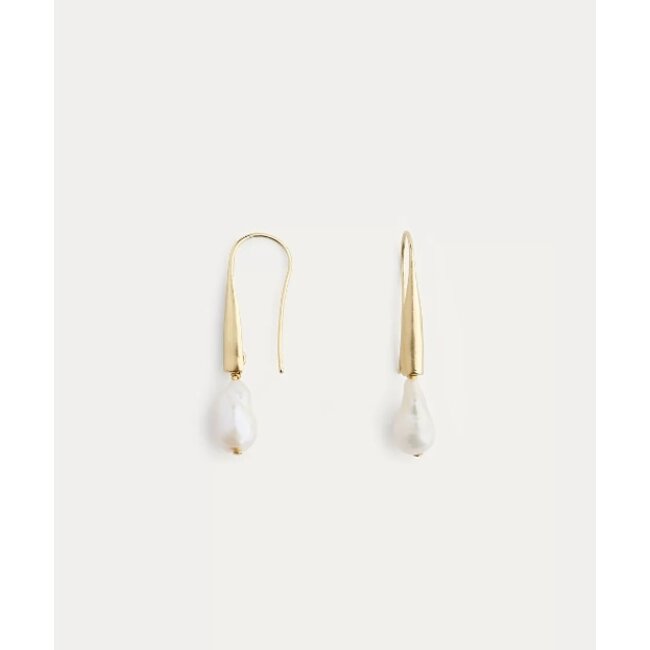 forte_forte Baroque pearl earring 18K gold plated