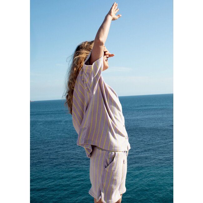 Bongusta Oversized shirt lilac-neon yellow