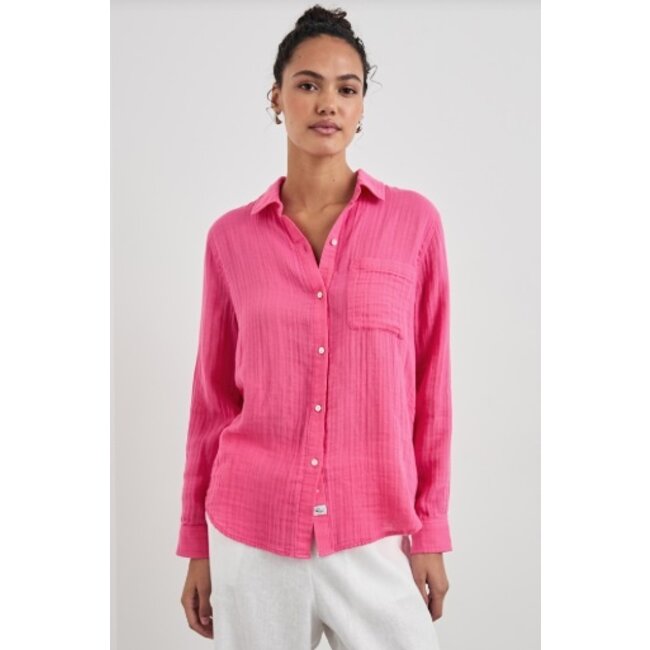 Rails Ellis in hibiscus