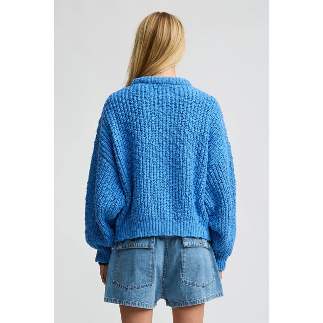 DENIMIST Padded neck oversized cropped sweater