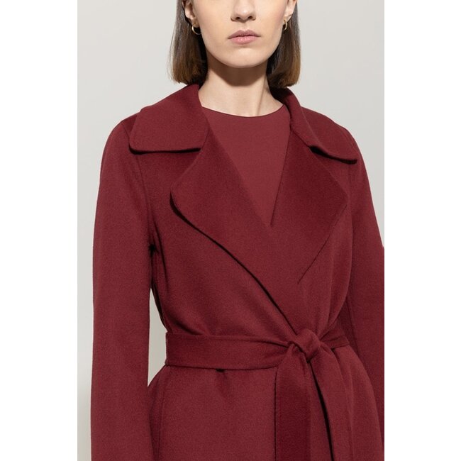 Luisa Cerano Double-face mantel with belt