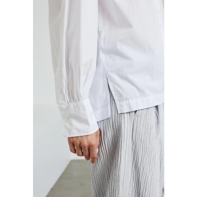 POMANDÈRE Poplin shirt with V-neck