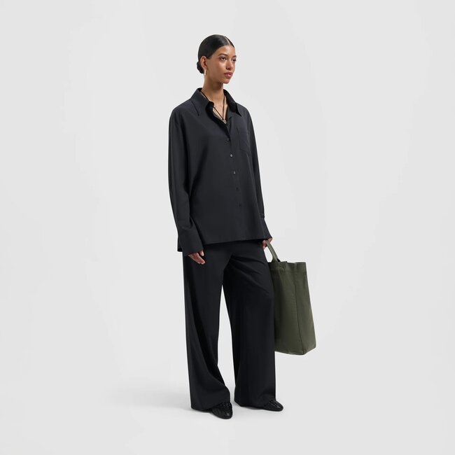 Olaf Drapy Pant characoal