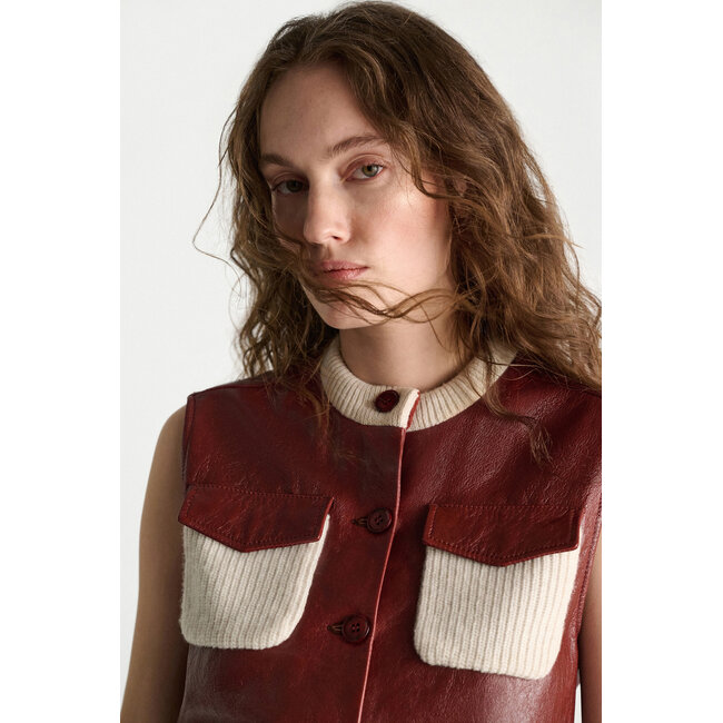 Dorothee Schumacher It’s a match vest
