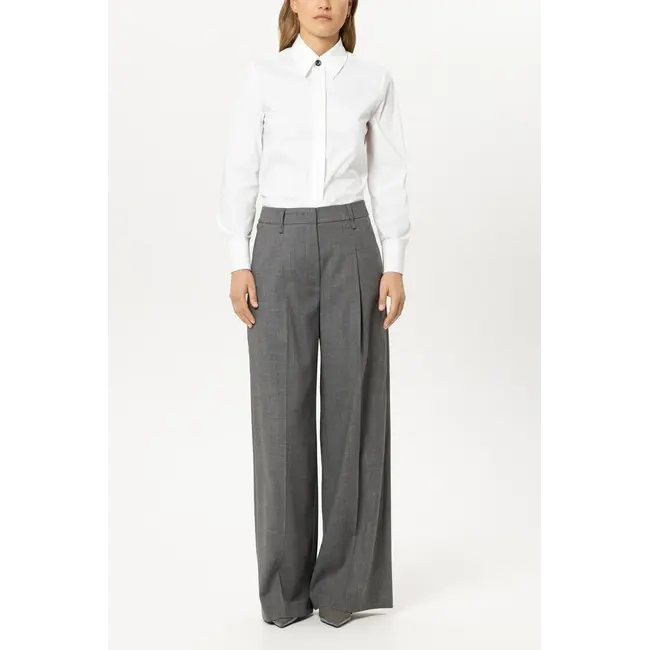 Luisa Cerano Blouse getailleerd in wit