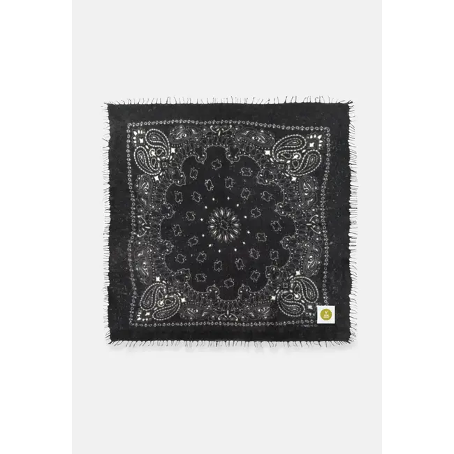 Bandana Calvina Paisley V black with fringes