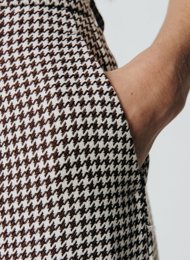 Rus Jacquard Dogtooth Straight Pants - Dark brown