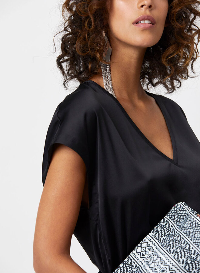Luiza satin v-neck top - Raven