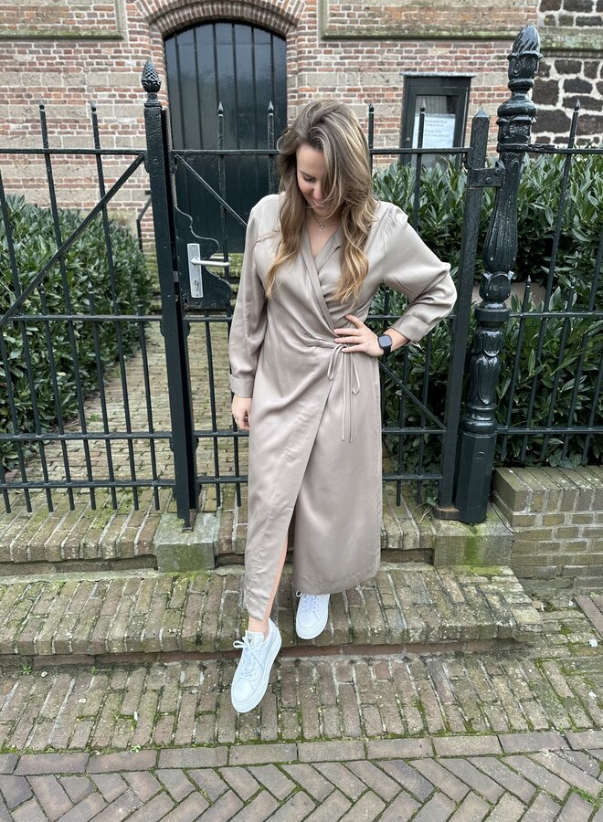 Erina dress - Roasted cashew