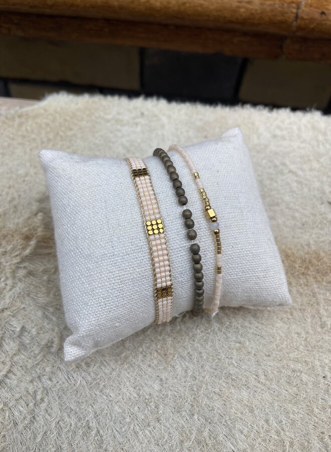 Dunc Jewelry | Maansteen armband miyuki delica kralen - goud