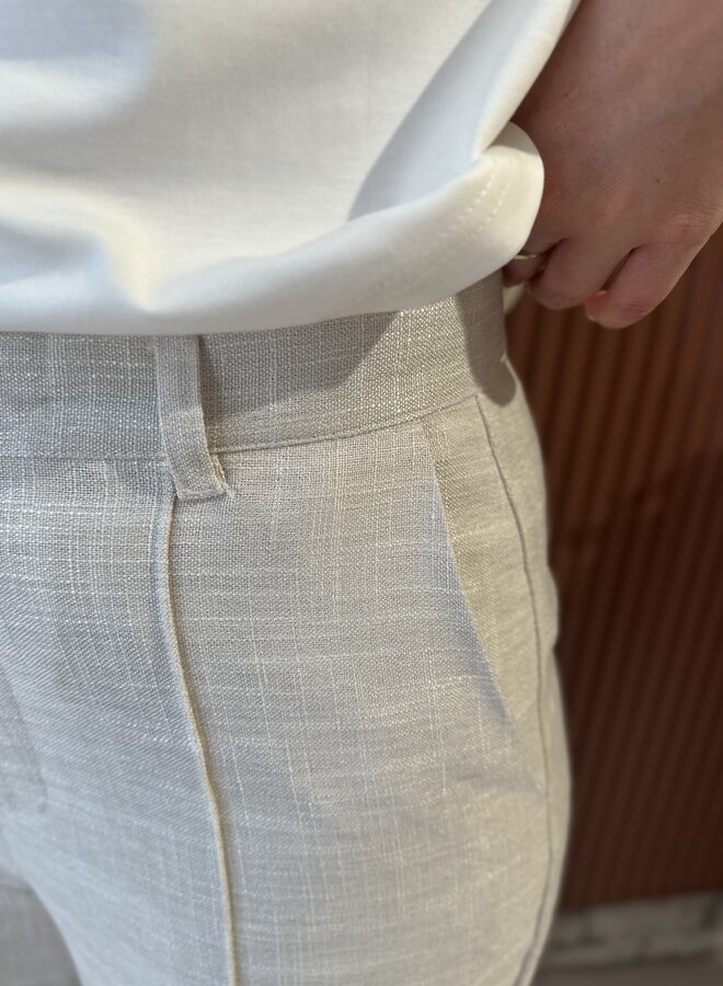 Rus Structure Pintuck Straight Pants | Beige