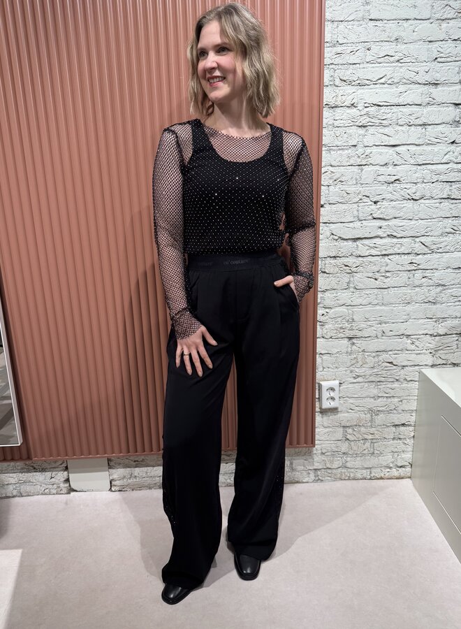 Amina Logo Shimmer LL Pant | Black