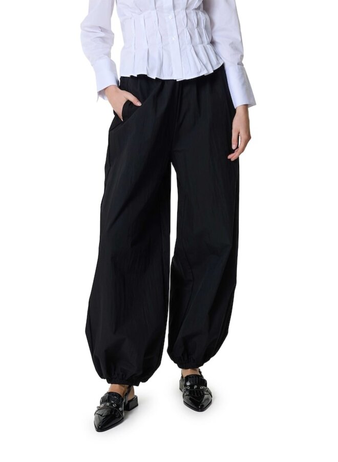 Acasia Balloon LL Pant | Black