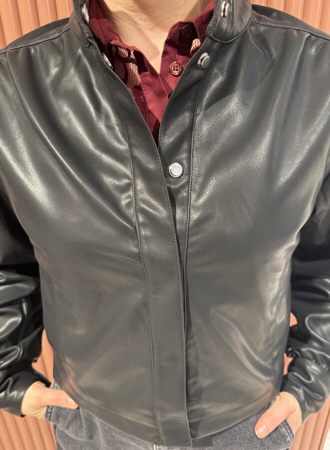 Faux leather jacket | Black