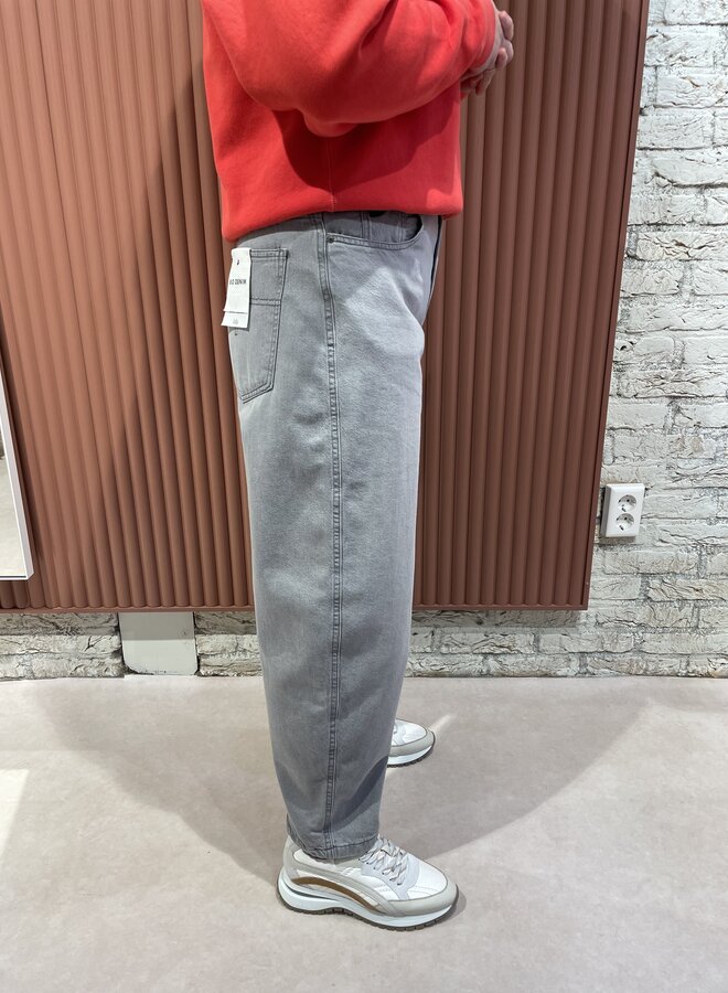 Dali | Luminous Grey