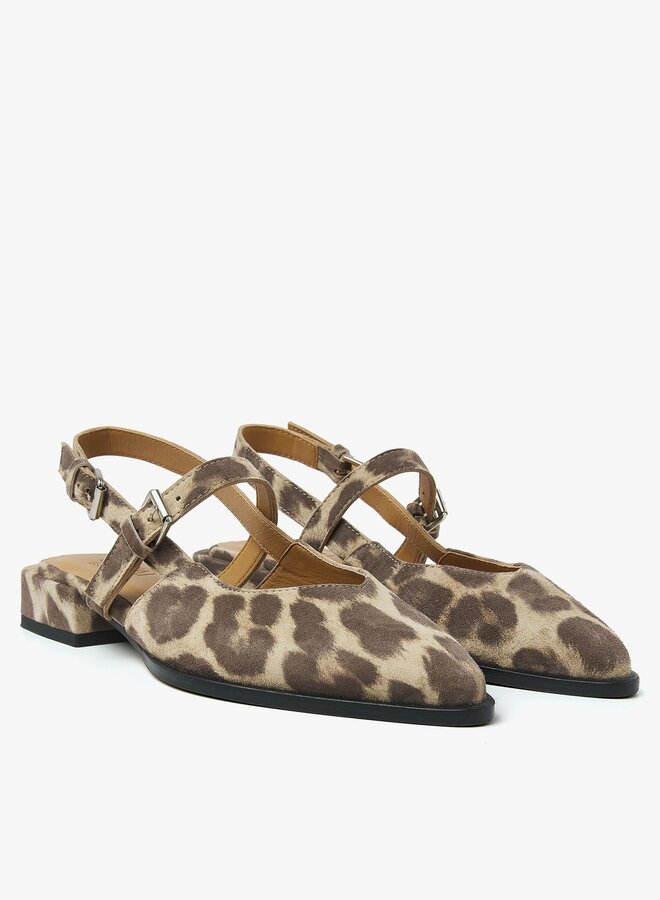 Jazz Valerie | Giaguaro Brown