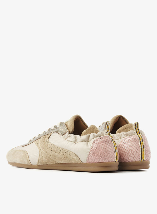 June Haylee | Viga Sand