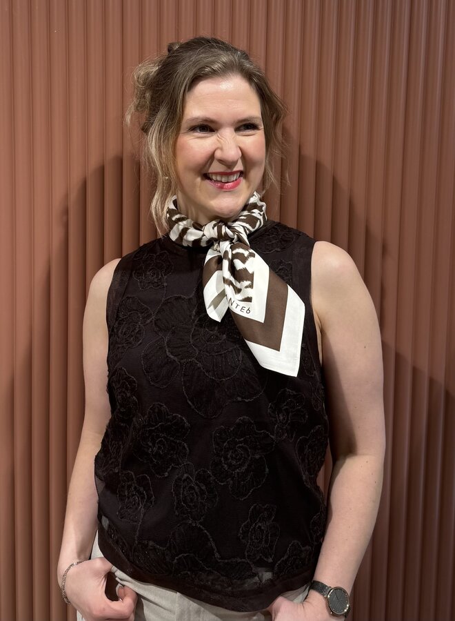 Daysee Top | Chocolate Torte