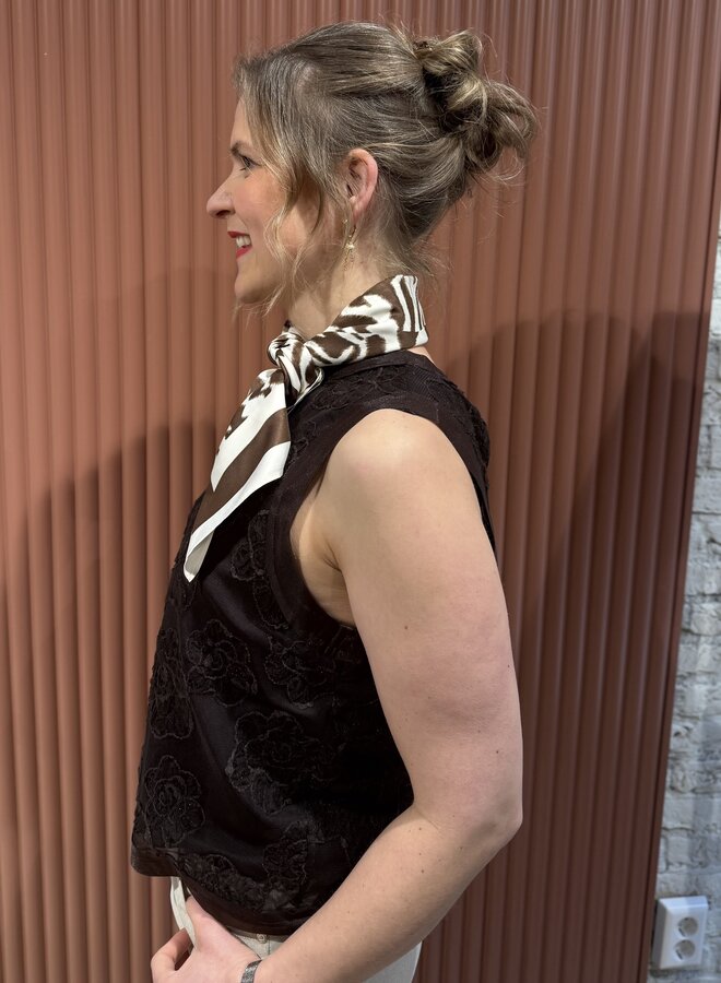 Daysee Top | Chocolate Torte