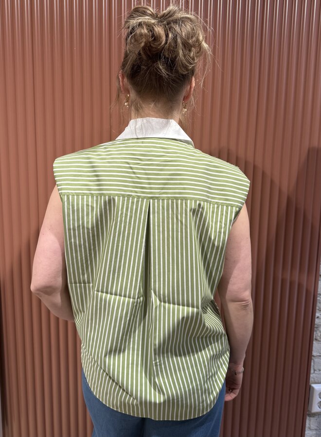 Rhobin sleeveless fringe detail shirt | Green Lush