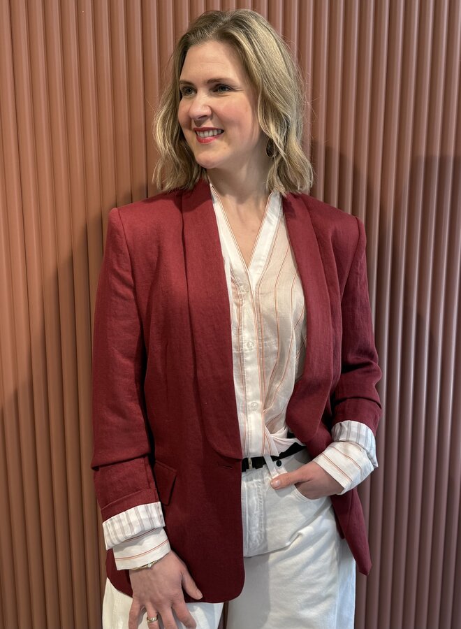 Dayva relaxed fit blazer | Berry Red
